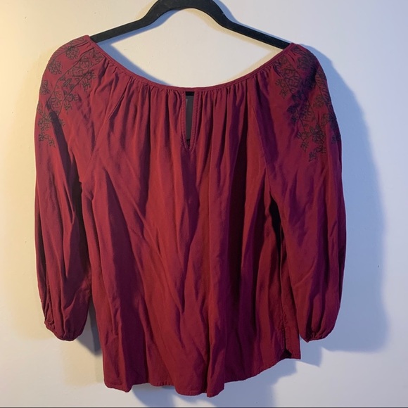 American Eagle Women’s Burgundy Peasant Top - Picture 2 of 13